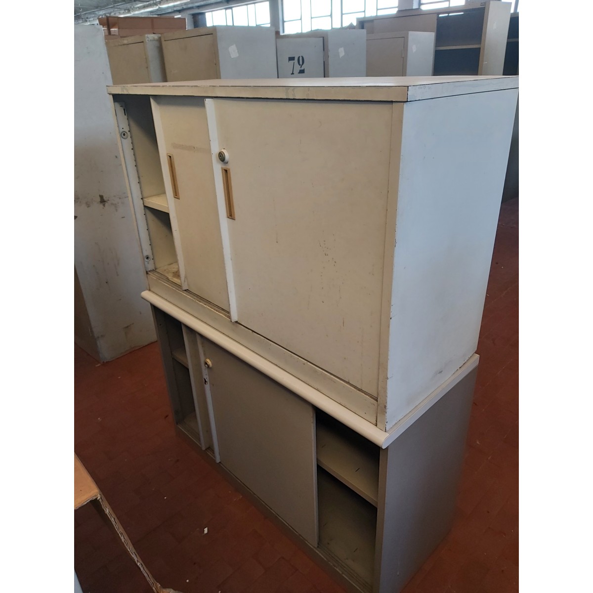Armadi metallici modello C