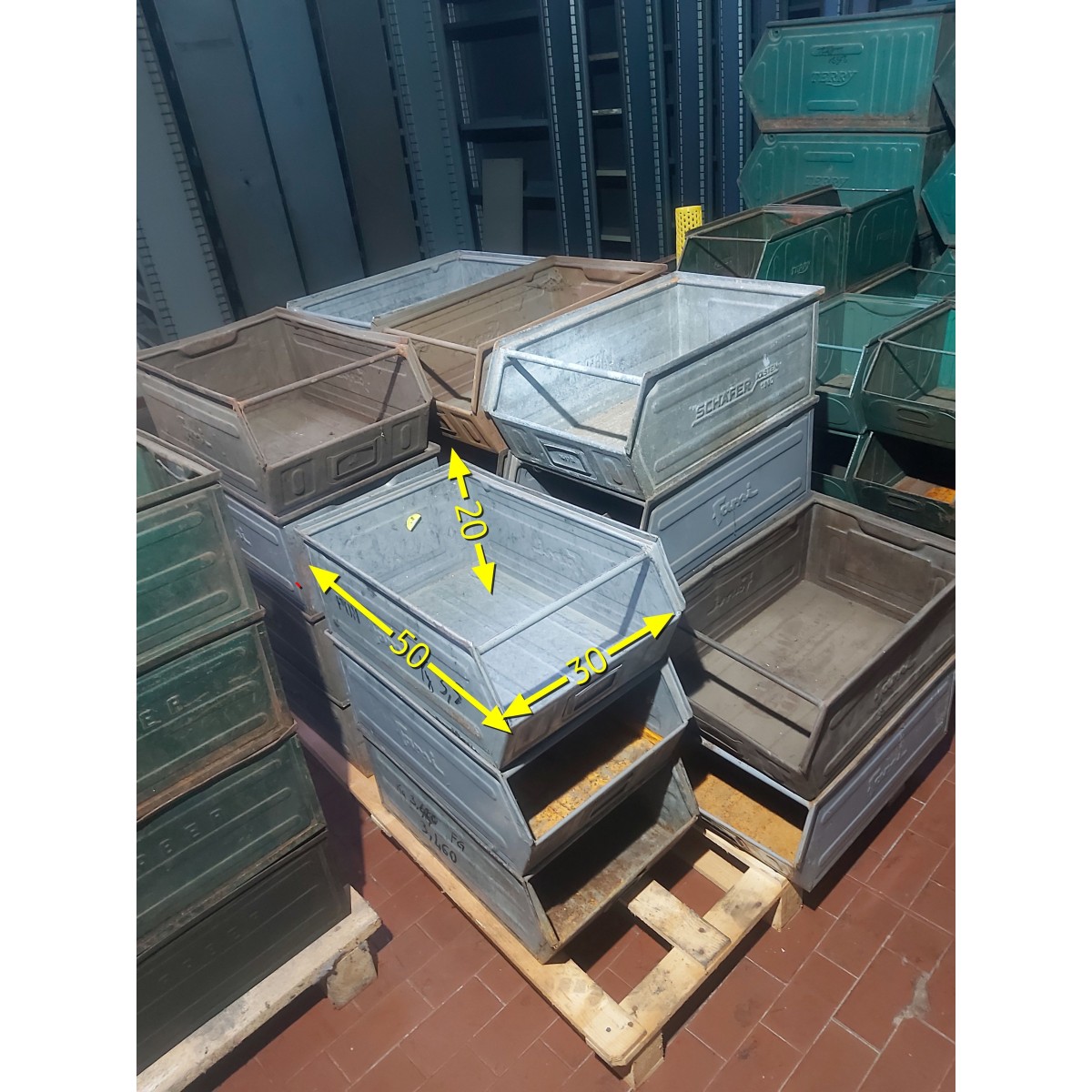 Casse in ferro a bocca di lupo 50 x 30 x H 20