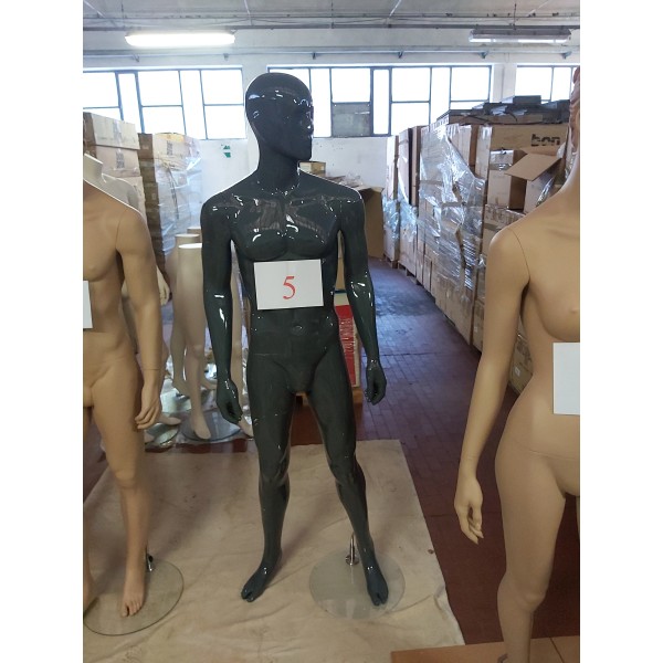 Manichini uomo con testa...