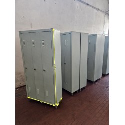 ARMADIETTI SPOGLIATOIO  3 ANTINE