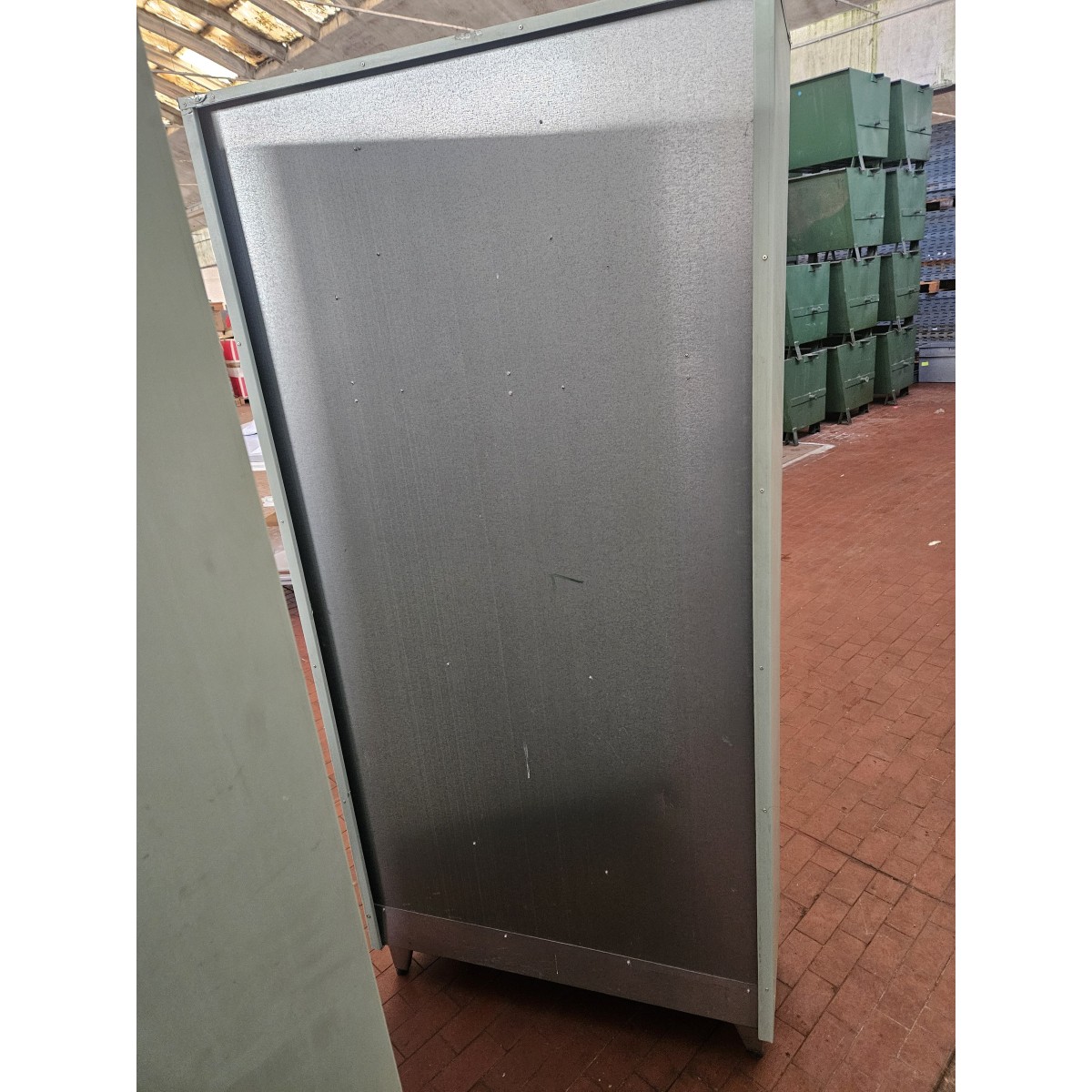 ARMADIETTI SPOGLIATOIO  3 ANTINE