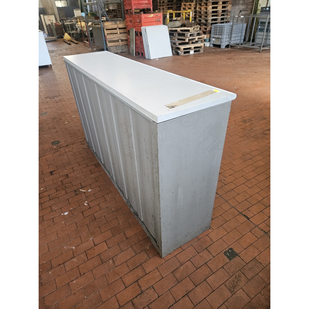 Scaffali portaminuteria