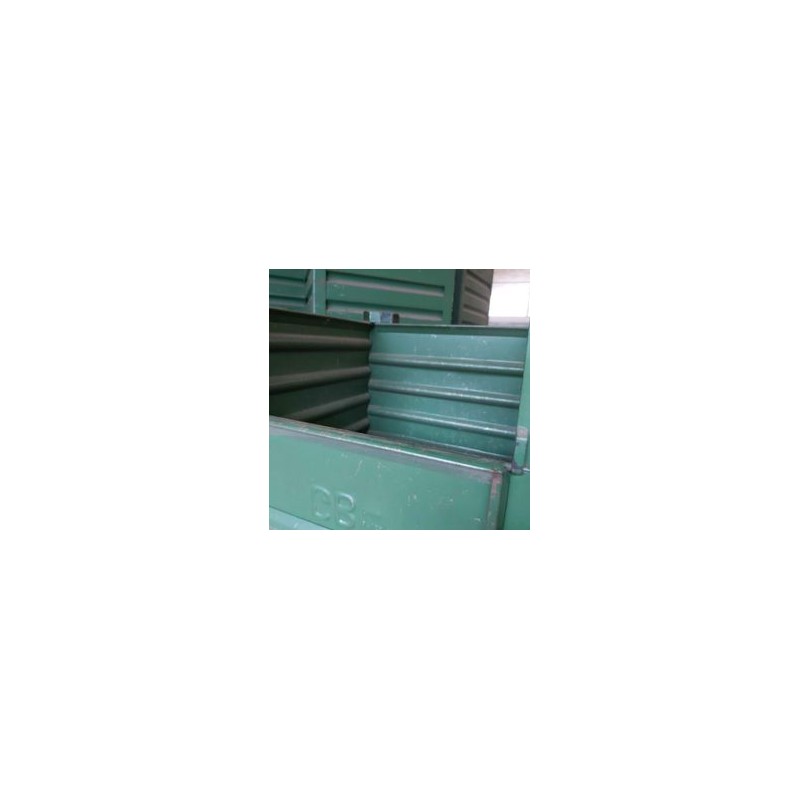 CASSONI IN FERRO CON RUOTE 70 x 70 x h60